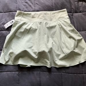 TNA SKORT